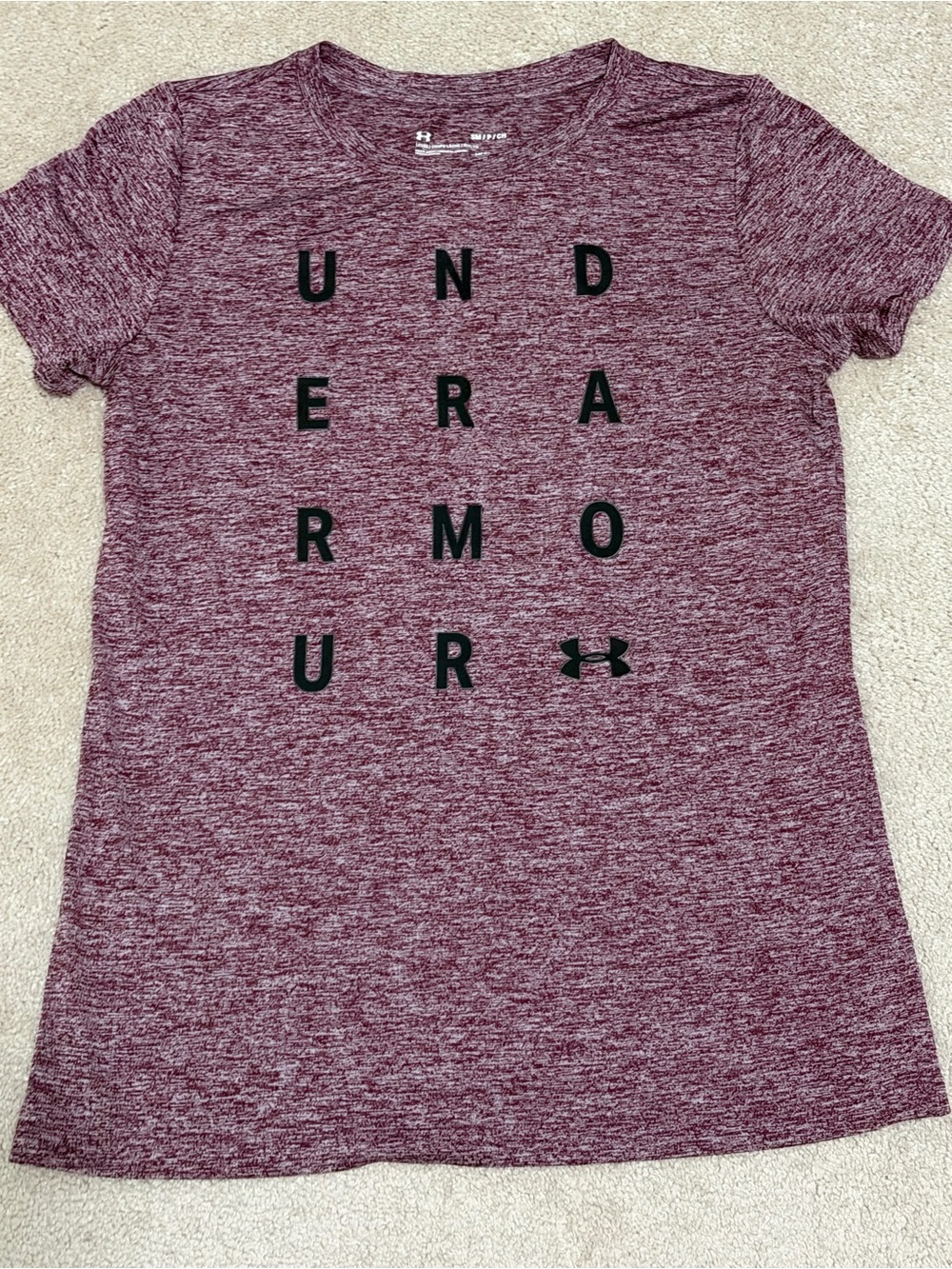 4/$20 SALE - Under Armour Women’s Heather Maroon Short Sleeve Tee